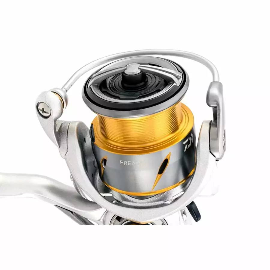 Daiwa 21 Freams FC LT Spin Reel 2 Daiwa 21 Freams FC LT Spin Reel - Image 2